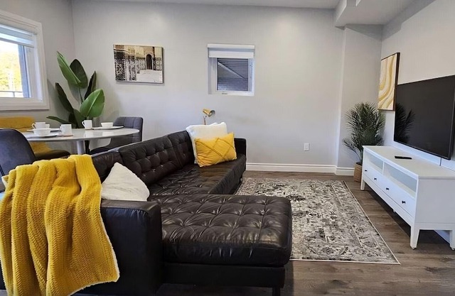 Beautiful basement apartment with 2 bedrooms plus 2 washrooms