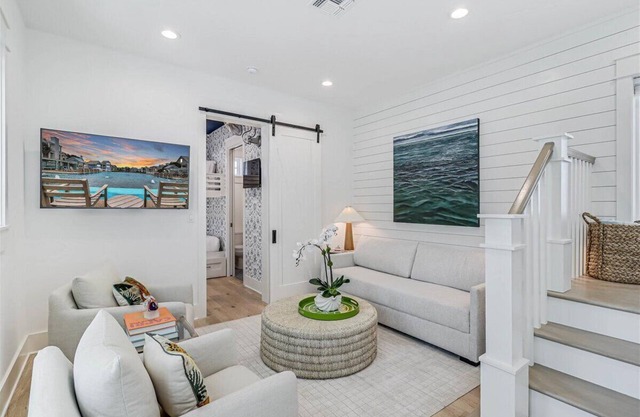 Beautiful Beach Cottage in Elegant Design w/20+ Amenities Access