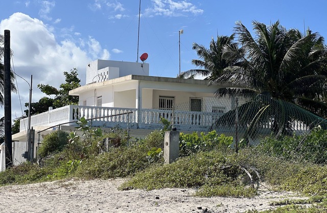 Beautiful Beach home in Churburna
