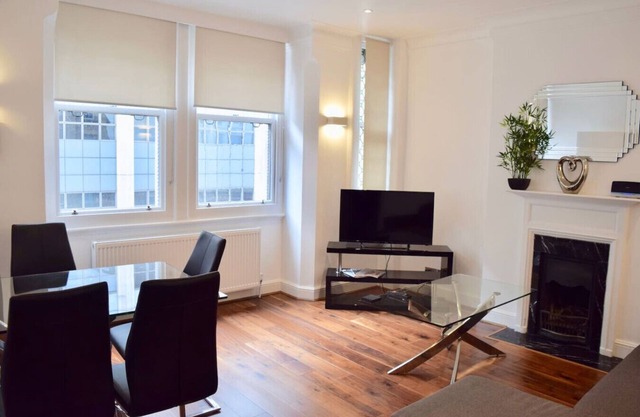Beautiful Central London Apartment (FS2 II)