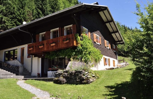 Beautiful chalet with large garden in centre of stunning Sixt fer Cheval