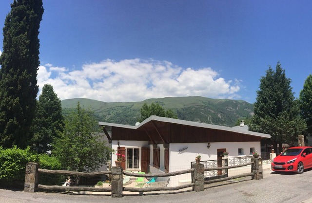 Beautiful cottage south central Saint-Lary
