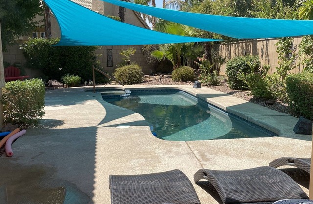 Beautiful Desert home with private yard/pool in La Quinta, STVR permit #068273