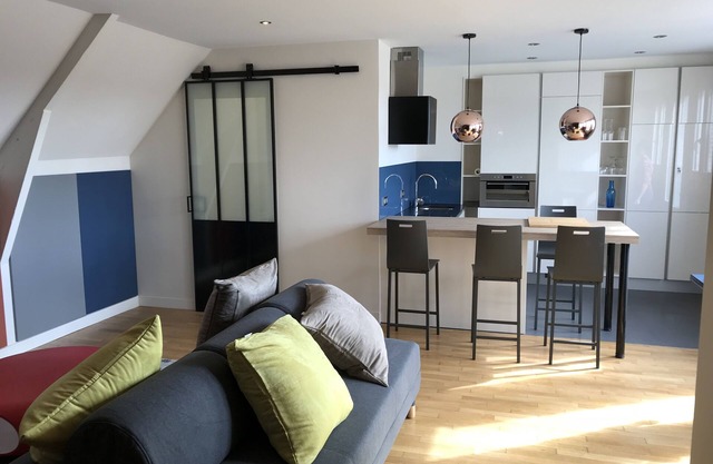 Beautiful duplex, exceptional location, hyper center of Tours, very quiet