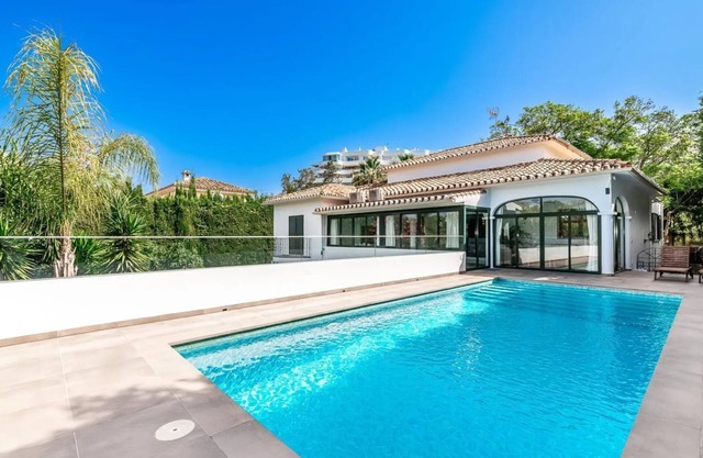 Beautiful 3 bedroom villa with Private Pool near Puerto Banus