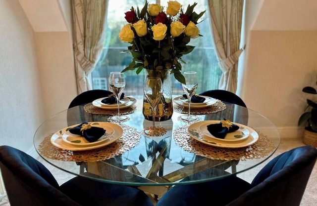 Beautiful Escape to The Gables in Old Town