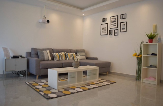 Beautiful F3 apartment - 63m2 - 50m from RER A station