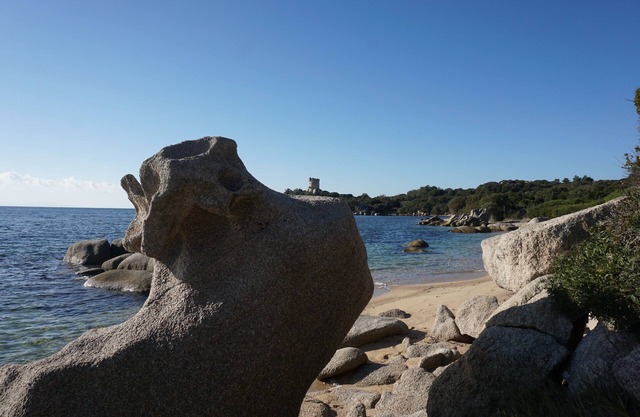Beautiful house on the Gulf of Figari with views over the Gulf of Figari