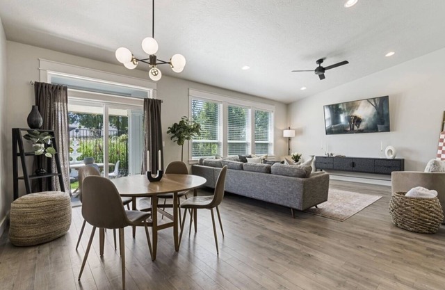 Beautiful, fresh, modern 3 bed 2 bath home