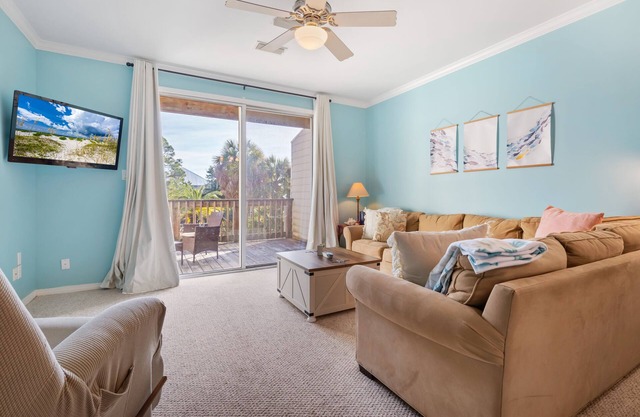 Beautiful Gulf View Home steps away from the beach!