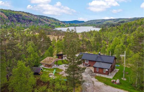 Beautiful Home In Tingvatn