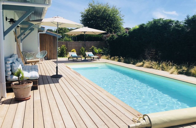Beautiful house on the Bassin d'Arcachon with private pool