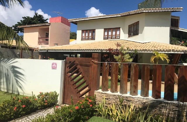 BEAUTIFUL HOUSE 50M FROM THE BEACH - COND PARAISO