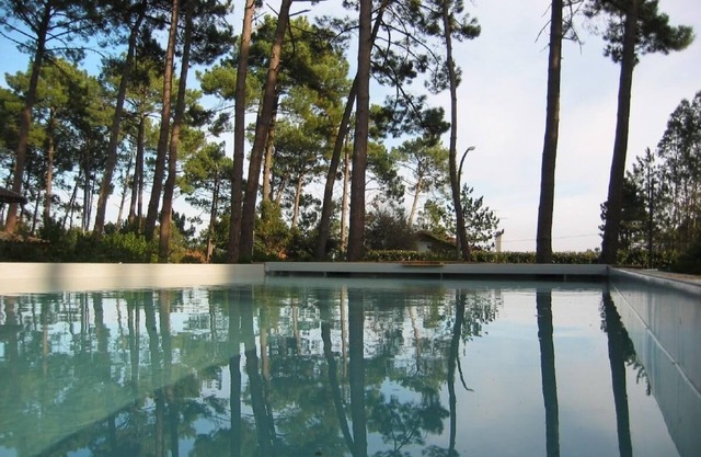 Beautiful house, heated private pool, near ocean and lake, sleeps 10