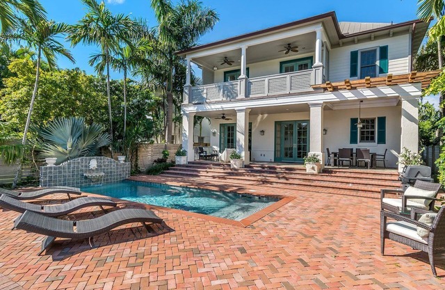 Beautiful Key West Style Home off Las Olas & Intracoastal: Private Pool & Dock