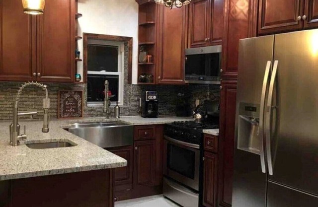 Beautiful luxury Lefferts Garden. 3 bedrooms apartment