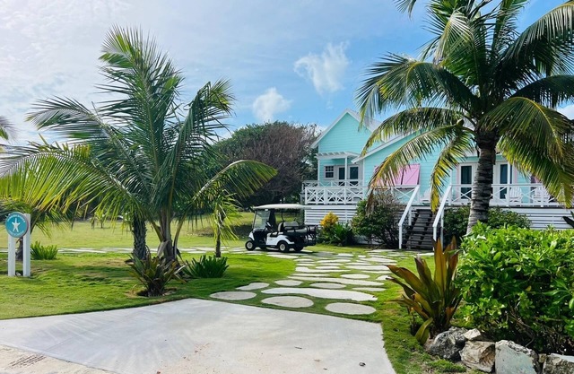 Beautiful Newly Renovated Beach House - 2 bed 2 bath