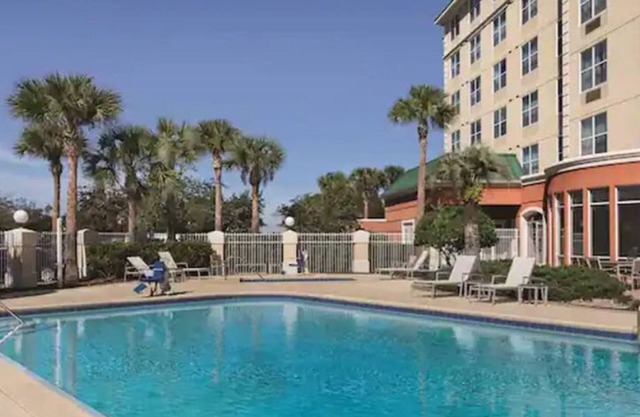 Beautiful Orlando! 2Queen bed. Rest, Relax, fun!