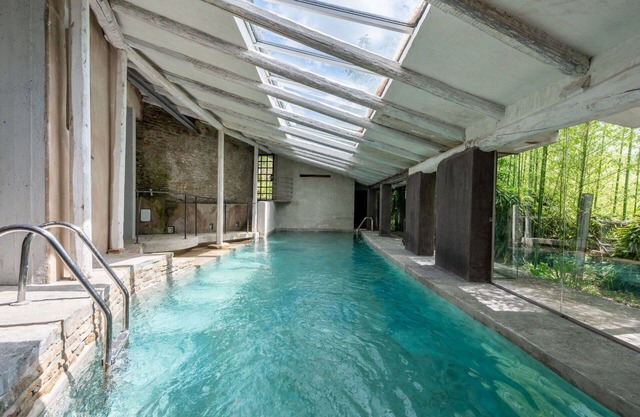 Beautiful private villa with private pool, WIFI, TV, terrace, pets allowed and panoramic view