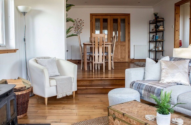Beautiful private villa for 6 guests with TV