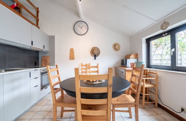 Beautiful private villa for 5 guests with WIFI, TV, terrace and pets allowed