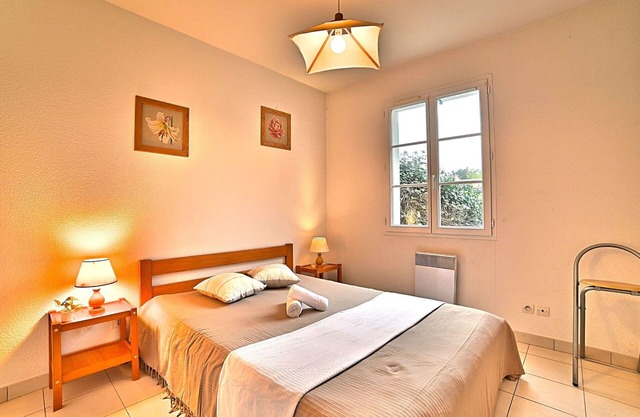 Beautiful private villa for 5 guests with WIFI, TV, terrace and pets allowed