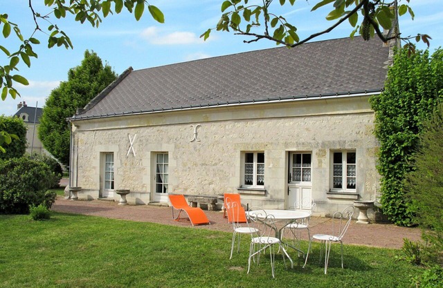 Beautiful private villa for 4 guests with WIFI, A/C, TV, terrace and parking