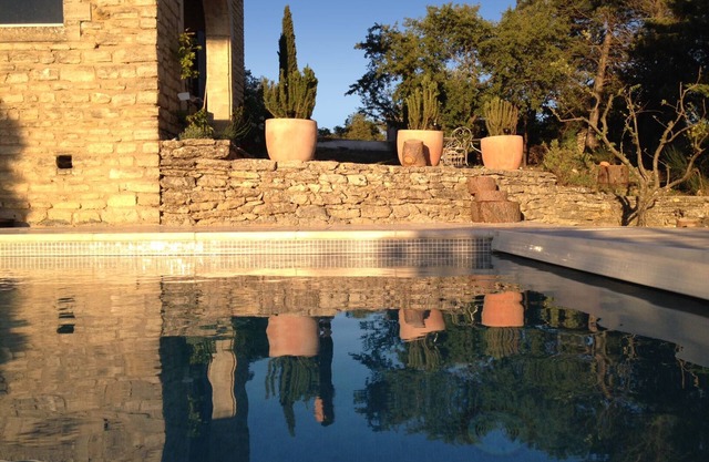 Beautiful property in one of the most beautiful villages of Provence: Gordes