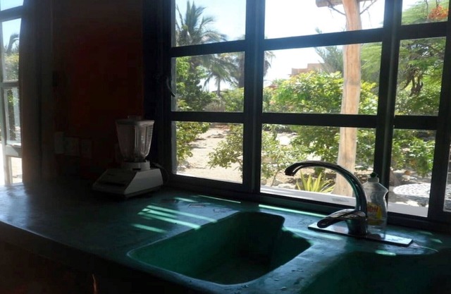 beautiful, quiet, peaceful in prime location next to the beach -