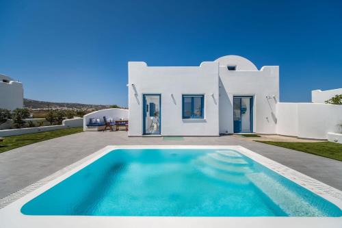 Beautiful Santorini Villa 2 Bedroom Villa Private Pool & Magical Sea Views Karterados