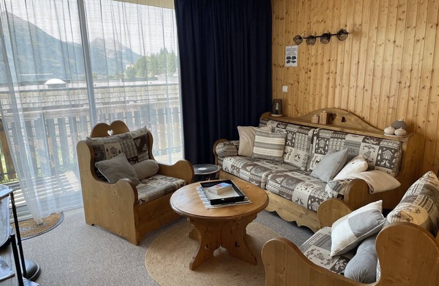 Beautiful spacious apartment in the heart of the resort - 55m2, 3 rooms, sleeps 6