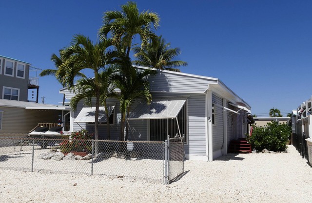 Beautiful & Spacious Home with Dock Key Largo