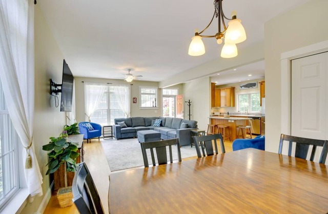 Beautiful Stay in Downtown Freeport, Beautiful Stay in Downtown Freeport