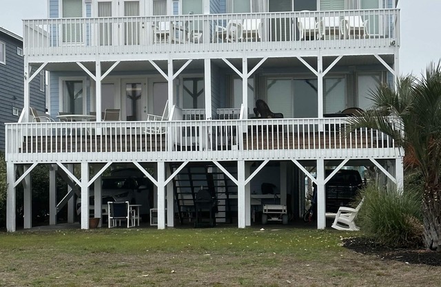 Beautiful Sunset Beach Ocean Front~ Listed as one of Worlds Best Beaches