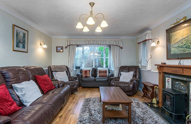 Beautiful villa for 10 guests with WIFI, TV and pets allowed