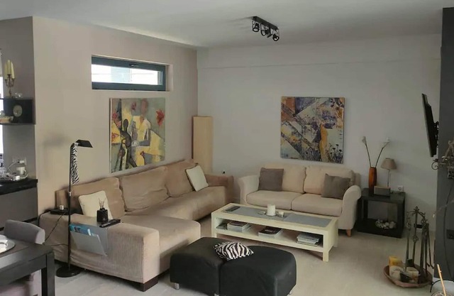 Beautiful villa in Gerakas with garden