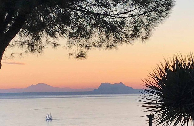 Beautiful villa with sea views and private pool in the Seghers