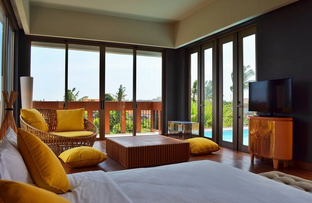 Beautiful Villa with Private Pool & Balcony (TSun Villa)