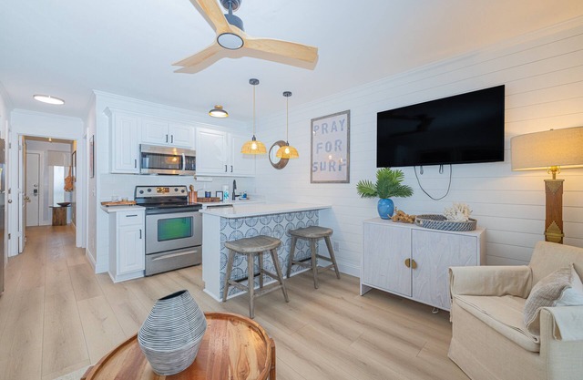 Beautifully Appointed Completely Renovated Third Floor Ocean Front Condo!