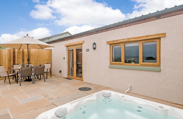 Beautifully furnished cottage, ideal for couples or a small family looking for a relaxing retreat.