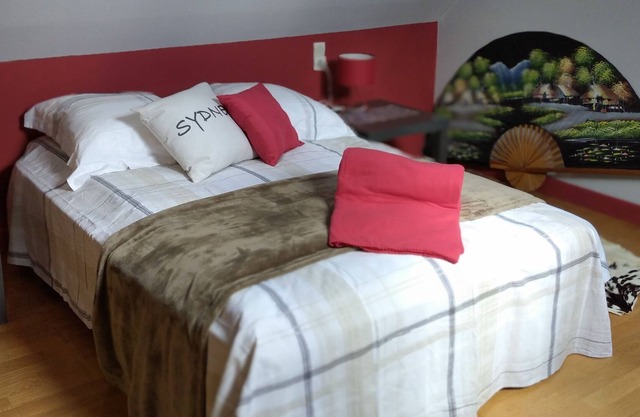 Bed and breakfast - Farm "La Rouzannerie", in the countryside, for 2 people