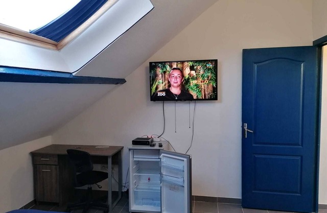 Bedroom 2 With TV, Wifi and Fridge