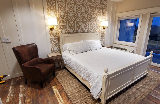 Bedroom 9 - The Big Creek Lodge
