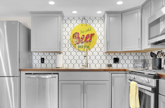 BEER HAVEN-The Westside Cottages 1 Bed/1 Bath