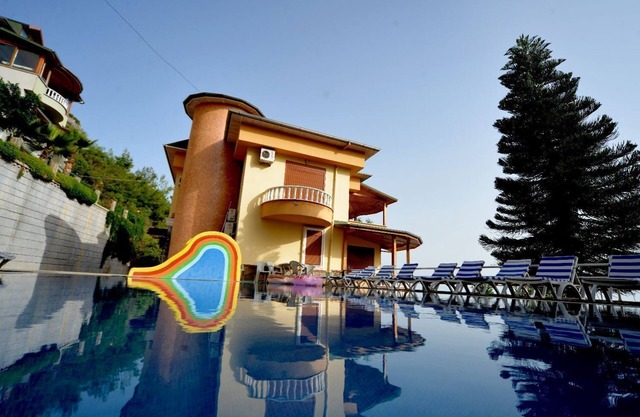 bektaş villa 1 4+1 ultra lüx villa