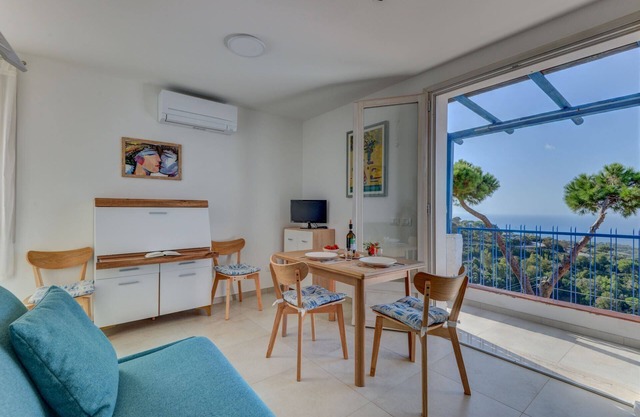 Bel Horizonte 7, Capoliveri