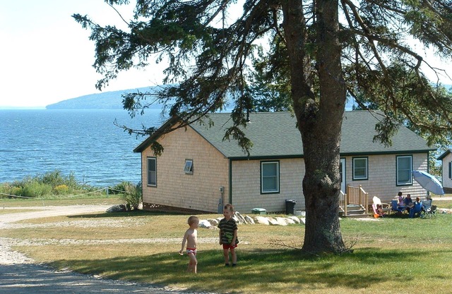 Belfast Beach House with 3 bedrm, 2 bath and spectacular Ocean Views