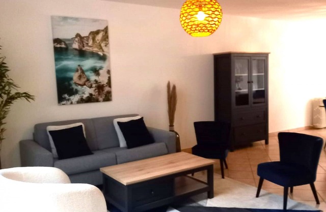 Belle Maison 3 chb-8 pers-cour-Vatan centre