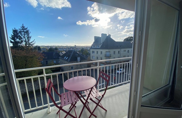 "Bellevue - 35 m2 - parking - 10 min downtown - Normandy - Saint Lô