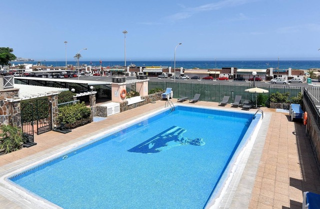 Belvilla by OYO Chalet Santa Ana 15